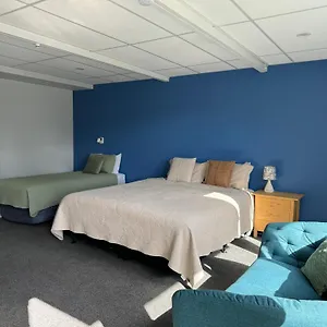 Diplomat Motel